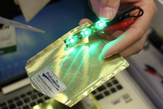 臺(tái)灣輝能科技量產(chǎn)可撓式鋰電池 電池厚度僅0.38公厘 臺(tái)灣輝能科技量產(chǎn)可撓式鋰電池 電池厚度僅0.38公厘