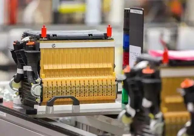 <b>�m(x��)��ǧ�����ҕ�C��ȫ�̑B(t��i)늳��ƾ֣�늄�܇�a(ch��n)�I(y��)����ϴ��</b>